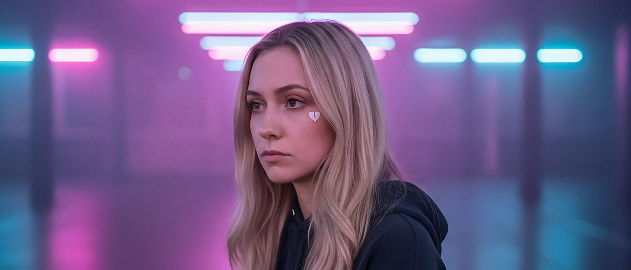 Iana, electronic artist. Artista electrónica